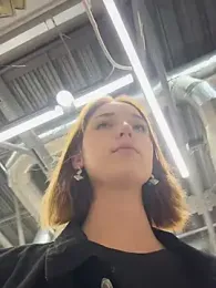 DollyTall — Stripchat recorded stream image, 17.09.2025 10:00