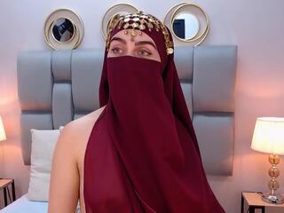 Aliah Manzur — Flirt4free recorded stream screenshot (17 Sep 2025)