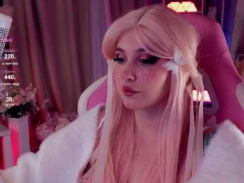 HoneyCherry — Bongacams recorded stream image, 18.09.2025 00:20