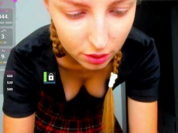 PinkPanterka — Bongacams recorded stream image, 18.09.2025 05:00