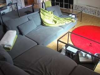 voyeurcam-julmodels-living-3 — Camsoda recorded stream image, 17.09.2025 18:00