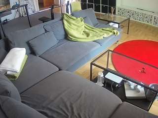 voyeurcam-julmodels-living-3 — Camsoda recorded stream image, 17.09.2025 18:00