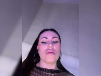 -Hennessy- — Bongacams recorded stream image, 17.02.2025 06:40