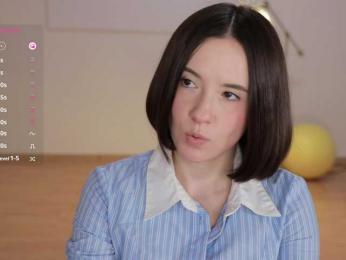 MissEssie — Bongacams recorded stream screenshot (20 Sep 2025)