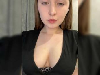 AlinaRay — Bongacams recorded stream image, 21.09.2025 17:30