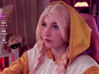 HoneyCherry — Bongacams recorded stream image, 21.09.2025 17:20