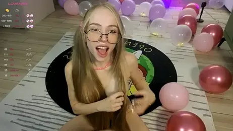 BritaKiss — Stripchat recorded stream image, 22.09.2025 02:40