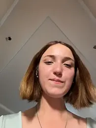 DollyTall — Stripchat recorded stream image, 22.09.2025 08:50