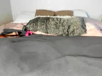 sexxylaurab — Chaturbate recorded stream screenshot (17 Feb 2025)