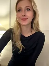 LunaRase — Stripchat recorded stream screenshot (28 Sep 2025)