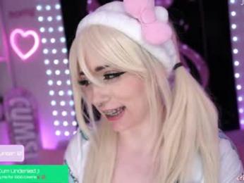 crimsonkitten — Chaturbate recorded stream image, 30.09.2025 04:00