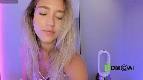 Wallflowerr — Stripchat recorded stream image, 01.10.2025 18:20