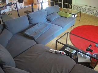 voyeurcam-julmodels-living-3 — Camsoda recorded stream image, 02.10.2025 03:00