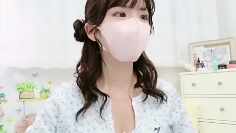 -minami- — Stripchat recorded stream screenshot (02 Oct 2025)