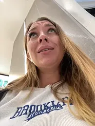 Sweet___Emily — Stripchat recorded stream image, 04.10.2025 13:10
