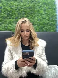 AnastasiaAniess — Stripchat recorded stream screenshot (04 Oct 2025)