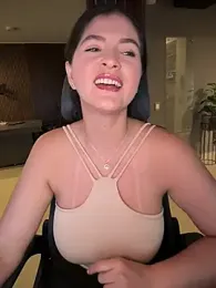Carolina_Novoa — Stripchat recorded stream image, 04.10.2025 22:10