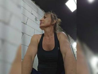 EditaMilf — Bongacams recorded stream image, 05.10.2025 08:00