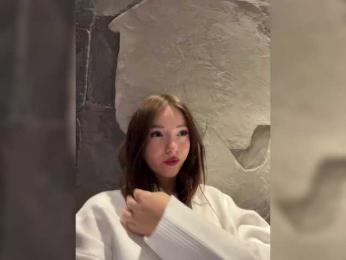 OlivkaVif — Bongacams recorded stream screenshot (05 Oct 2025)