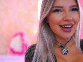 ArtTeasee — Bongacams recorded stream image, 06.10.2025 08:30