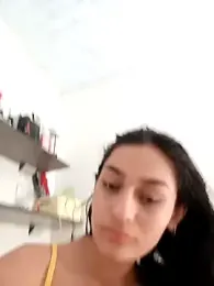 Ary-18 — Stripchat recorded stream image, 06.10.2025 19:40