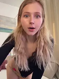 LunaRase — Stripchat recorded stream screenshot (08 Oct 2025)