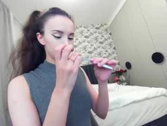 ehotlovea — Chaturbate recorded stream screenshot (20 Feb 2025)