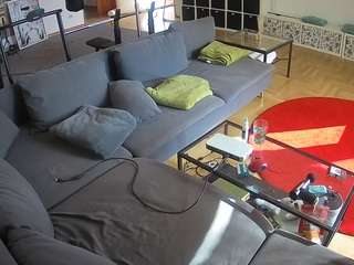 voyeurcam-julmodels-living-3 — Camsoda recorded stream image, 09.10.2025 18:00