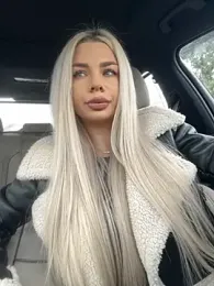 Russian_Ava — Stripchat recorded stream image, 13.10.2025 07:40