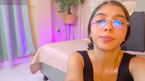 cristal_antoni — Stripchat recorded stream image, 15.10.2025 07:30