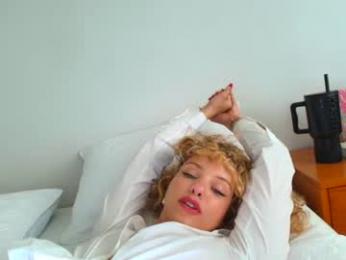 theislandgirl — Chaturbate recorded stream screenshot (20 Feb 2025)