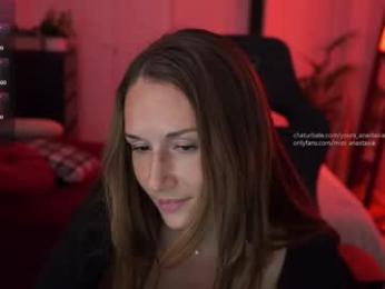 yours_anastasia — Chaturbate recorded stream screenshot (20 Feb 2025)