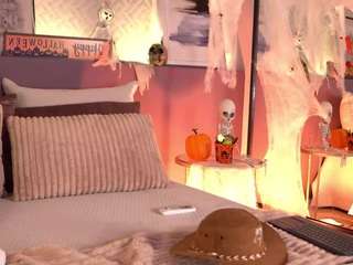 ellediane — Camsoda recorded stream screenshot (17 Oct 2025)