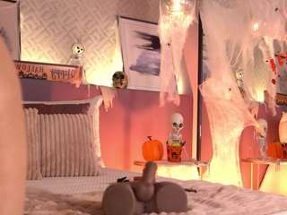 ellediane — Camsoda recorded stream screenshot (17 Oct 2025)