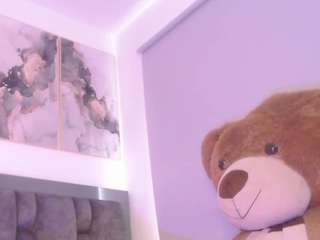 janeebony — Camsoda recorded stream image, 19.10.2025 15:40