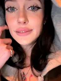 Melissa_crazy — Stripchat recorded stream screenshot (23 Oct 2025)