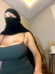 Amberonee31 — Stripchat recorded stream screenshot (24 Oct 2025)