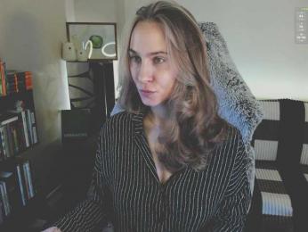 Adamova_Eva — Bongacams recorded stream image, 21.02.2025 18:40