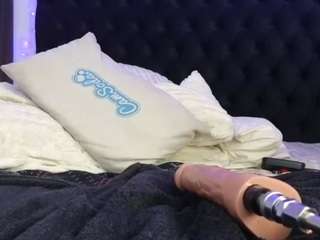 lindseyk — Camsoda recorded stream image, 27.10.2025 12:30