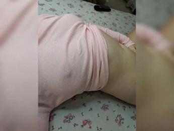 Angelia22 — Bongacams recorded stream image, 28.10.2025 02:40