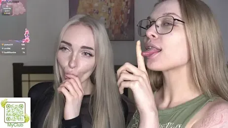 MaeEversley — Stripchat recorded stream screenshot (29 Oct 2025)