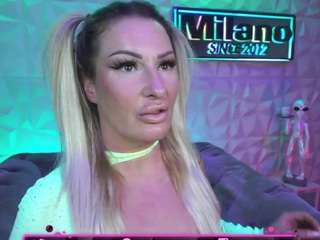 tamaramilano — Camsoda recorded stream screenshot (30 Oct 2025)