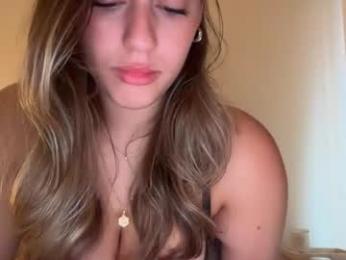 sieena — Chaturbate recorded stream screenshot (30 Oct 2025)