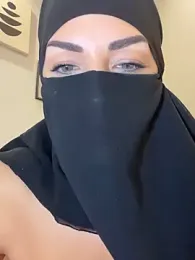 Amberonee31 — Stripchat recorded stream screenshot (30 Oct 2025)