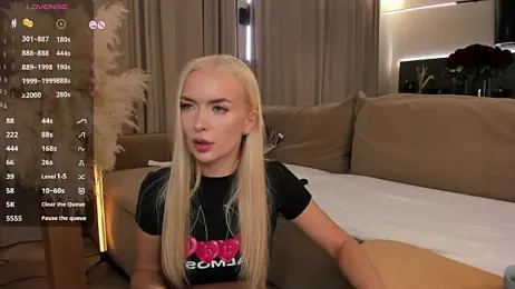 eva_m1racle_ — Stripchat recorded stream screenshot (31 Oct 2025)