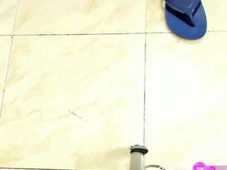 alishagoddes — Camsoda recorded stream image, 01.11.2025 03:00