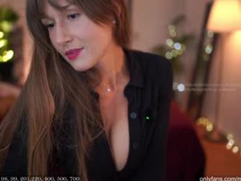 yours_anastasia — Chaturbate recorded stream screenshot (03 Nov 2025)