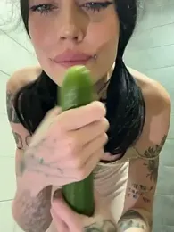 Melissa_crazy — Stripchat recorded stream screenshot (05 Nov 2025)