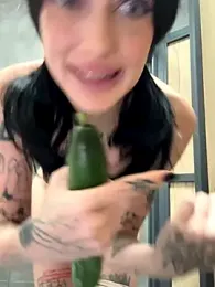 Melissa_crazy — Stripchat recorded stream screenshot (05 Nov 2025)