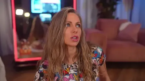 eva_fashionista — Stripchat recorded stream screenshot (06 Nov 2025)